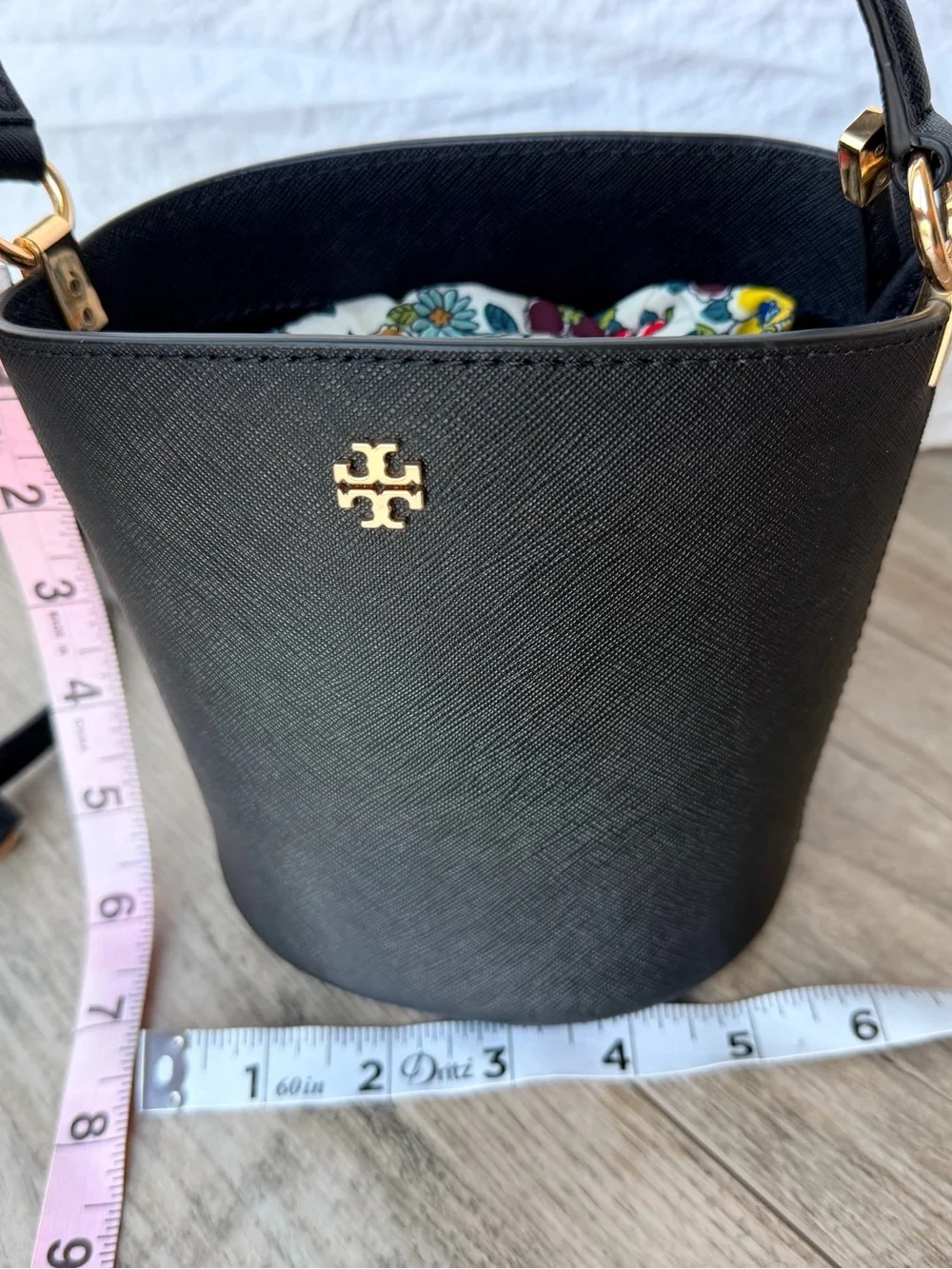 Tory Burch Emerson Mini Bucket Bag Black Saffiano Leather Crossbody Handbag